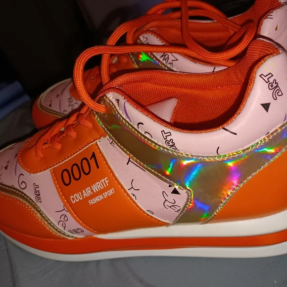 Poshmark tennis shoes - Picture 3 of 4